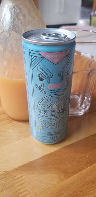 일화 소주와환상궁합 세계 3대 광천수로만든 초정토닉워터 — 4점을 준 리뷰어가 2020년 5월 올린 사용 사진