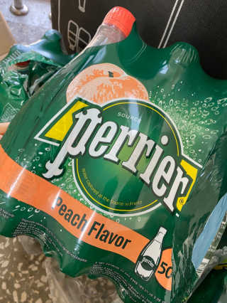 페리에 피치 500ml 투명페트 — 5점을 준 리뷰어가 2020년 11월 올린 사용 사진