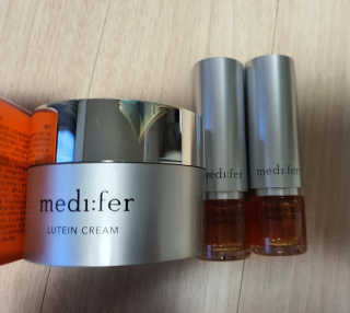 메디페르 [ 2+1 ] 루테인앰플 10ml 2개 + 루테인크림 50ml 1개 — 5점을 준 리뷰어가 2020년 7월 올린 사용 사진