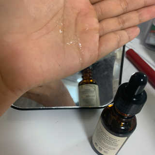 [스킨큐어] 산다화 비타민C 화이트닝 에센스 30ml — 3점을 준 리뷰어가 2020년 4월 올린 사용 사진