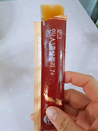 로그네이처 로그 인 홍삼젤리 7+ — 5점을 준 리뷰어가 2020년 7월 올린 사용 사진