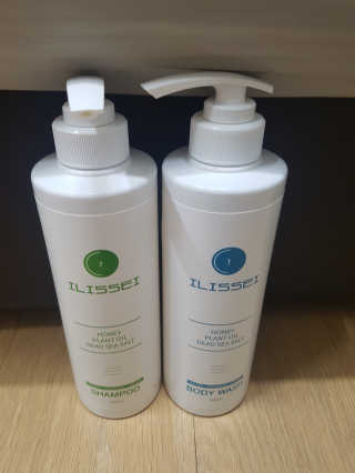 일리세이 허니 샴푸 500ml + 허니 바디워시 500ml 세트 — 4점을 준 리뷰어가 2020년 4월 올린 사용 사진