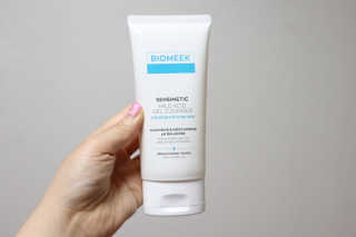 바이오믹 BIOMEEK SENSIMETIC MILD ACID CLEANSER — 5점을 준 리뷰어가 2020년 8월 올린 사용 사진