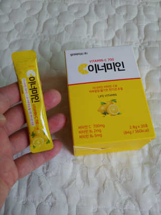 이너미인 VITAMIN-C 700 — 5점을 준 리뷰어가 2020년 9월 올린 사용 사진