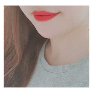 레드쿠키 브라우니 벨벳 립 틴트 — 4점을 준 리뷰어가 2020년 6월 올린 사용 사진