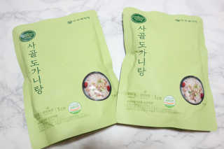 한촌몰 설렁탕집 가마솥 도가니탕 350g x 2팩 — 5점을 준 리뷰어가 2020년 8월 올린 사용 사진
