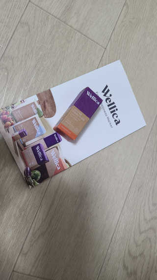 웰리카_V CARE 웰리카 락토 리프레싱 이너퍼퓸 — 5점을 준 리뷰어가 2020년 12월 올린 사용 사진