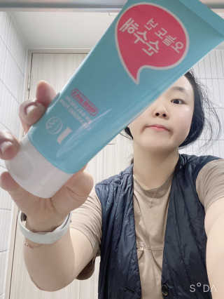 IO 아이오 오늘도 넌 순수해 - 약산성 클렌징폼 — 4점을 준 리뷰어가 2020년 12월 올린 사용 사진