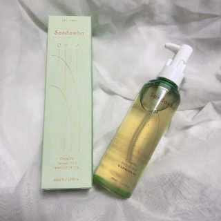 스킨큐어 산다화 순한 클렌징 동백 오일 200ml — 5점을 준 리뷰어가 2020년 4월 올린 사용 사진