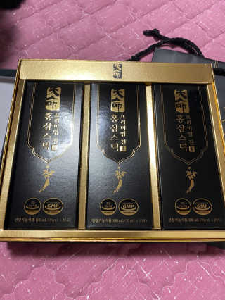 헬스업_천명진프리미엄홍삼스틱_10ml x 30포 — 5점을 준 리뷰어가 2020년 12월 올린 사용 사진