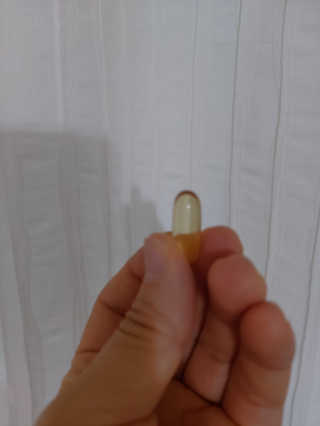 JW중외제약 마이코드 알티지 오메가3 1000 mg — 5점을 준 리뷰어가 2020년 7월 올린 사용 사진