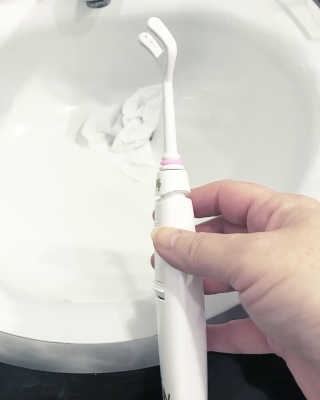 아이디어마을 산모 관리 Waterfloss WP-10 이중 스프레이 노즐 — 5점을 준 리뷰어가 2020년 10월 올린 사용 사진
