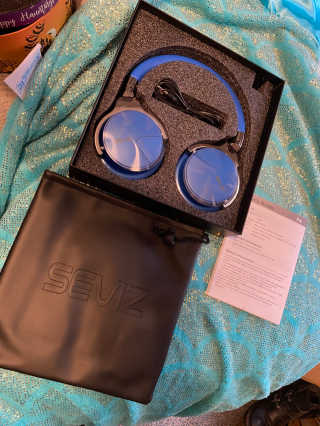 SEVIZ Bluetooth Headphones 10 3color — 5점을 준 리뷰어가 2020년 9월 올린 사용 사진