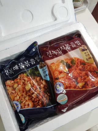 바다는다웰빙이다 전복해물볶음밥/전복김치볶음밥 250g-4봉지 — 5점을 준 리뷰어가 2020년 11월 올린 사용 사진