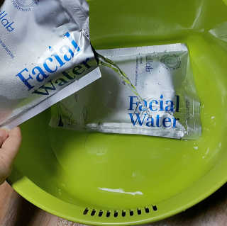[설랩] 클렌징워터 세안수 500ml x 6팩 — 5점을 준 리뷰어가 2020년 8월 올린 사용 사진