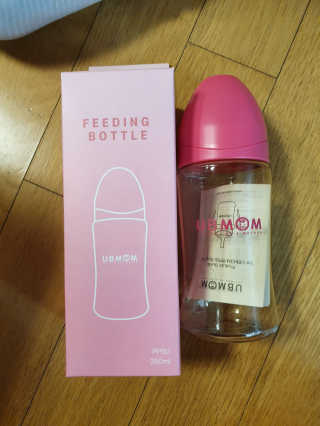 유비맘 PPSU 젖병 노꼭지_260ml_컬러 랜덤 발송 — 4점을 준 리뷰어가 2020년 11월 올린 사용 사진