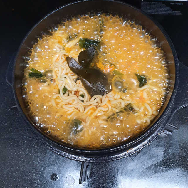 무쎄 라면뚝배기 165 리뷰 사진