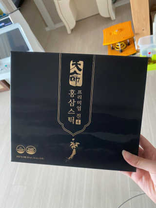 헬스업_천명진프리미엄홍삼스틱_10ml x 30포 — 4.5점을 준 리뷰어가 2020년 9월 올린 사용 사진