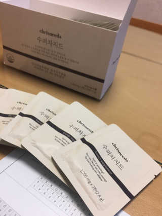 크리스니즈 밀크씨슬과 홍경천이 들어간 에너지 부스터 영양제 — 5점을 준 리뷰어가 2020년 7월 올린 사용 사진