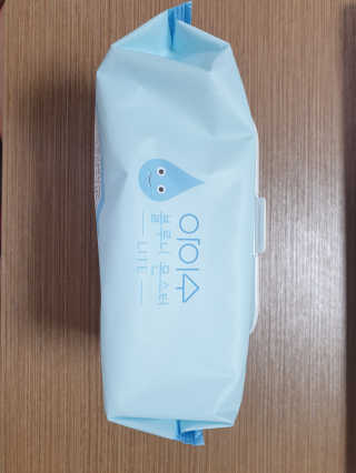 아이수 블루니 몬스터 아기 물티슈 — 5점을 준 리뷰어가 2020년 10월 올린 사용 사진