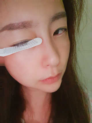 닥터존스킨 눈썹자라 — 5점을 준 리뷰어가 2020년 8월 올린 사용 사진