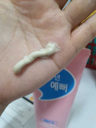 IO 아이오 오늘도 넌 예뻐 - 데일리딥 클렌징폼 — 5점을 준 리뷰어가 2020년 12월 올린 사용 사진
