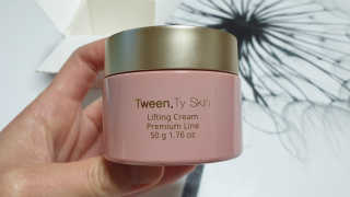 Tween.Ty Skin 트웬티스킨 리프팅 크림 프리미엄 라인 — 4점을 준 리뷰어가 2020년 10월 올린 사용 사진
