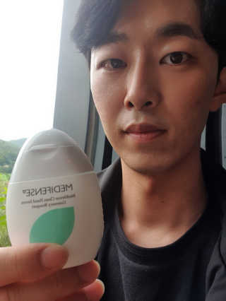 메디펜스 클린 핸드 세럼  2종 랜덤증정 — 5점을 준 리뷰어가 2020년 9월 올린 사용 사진