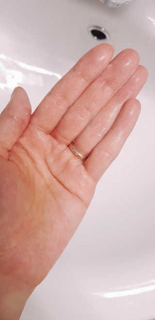 바이오믹 BIOMEEK SENSIMETIC MILD ACID CLEANSER — 5점을 준 리뷰어가 2020년 8월 올린 사용 사진