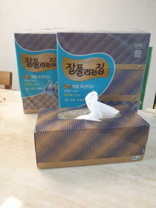 잘풀리는집 부드러운 모이스처 보습 미용 티슈 230매 — 5점을 준 리뷰어가 2020년 9월 올린 사용 사진