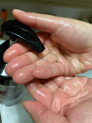 르퀼라야 스칼프 샴푸 810ml [가드니아/포레스트] — 5점을 준 리뷰어가 2020년 7월 올린 사용 사진