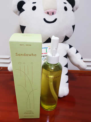 스킨큐어 산다화 순한 클렌징 동백 오일 200ml — 3점을 준 리뷰어가 2020년 5월 올린 사용 사진