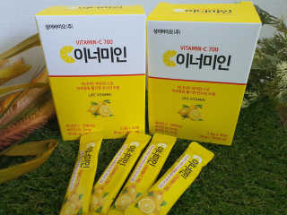 이너미인 VITAMIN-C 700 — 5점을 준 리뷰어가 2020년 9월 올린 사용 사진
