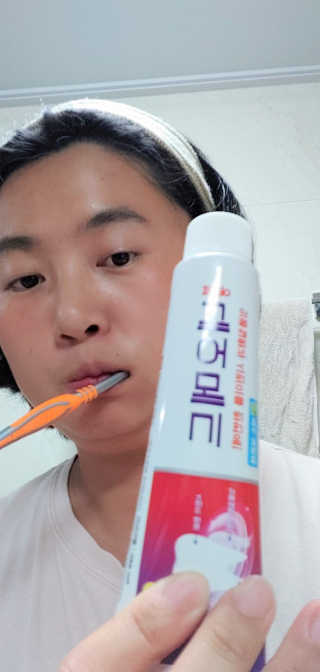 봄날연구소 부광 네오메드치약 2개+ 30g 휴대용 미니치약 — 5점을 준 리뷰어가 2020년 9월 올린 사용 사진