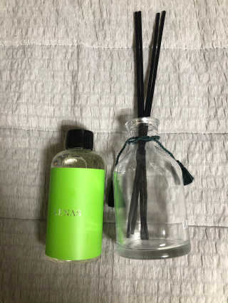 레나스 프리미엄 아로마 디퓨저 200ml  [1SET] — 5점을 준 리뷰어가 2020년 9월 올린 사용 사진