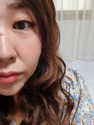 [블랙루즈] 크리스탈 하트 락 섀도우 4종 중 택1 — 5점을 준 리뷰어가 2020년 9월 올린 사용 사진