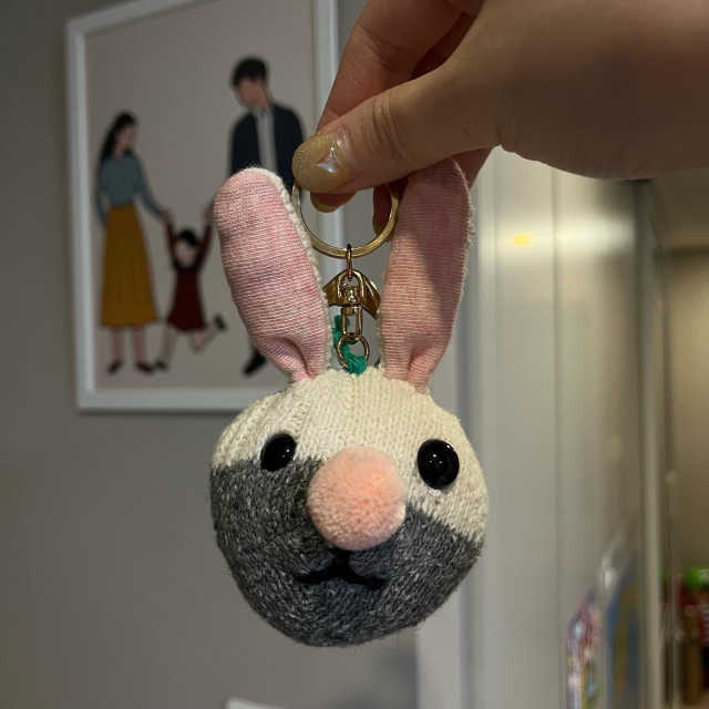 [DIY] 삑삑이 토끼 양말인형 키링 만들기+실+기부팔찌 리뷰 사진