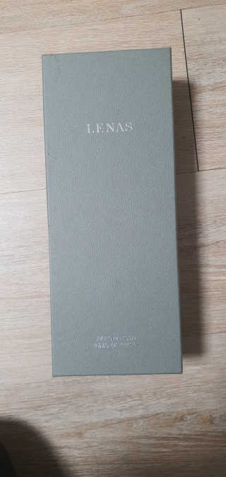 레나스 프리미엄 아로마 디퓨저 200ml  [1SET] — 5점을 준 리뷰어가 2020년 10월 올린 사용 사진