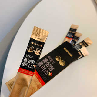 서울약사신협_투데이홍삼정플러스스틱_10g x 30포 — 5점을 준 리뷰어가 2020년 11월 올린 사용 사진
