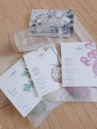 산들녘 한끼식사 스타터 패키지-둥근마/아로니아/쑥+전용보틀 — 5점을 준 리뷰어가 2020년 6월 올린 사용 사진