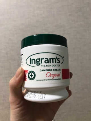 인그람스 캠퍼 크림 오리지널 300ml — 5점을 준 리뷰어가 2020년 4월 올린 사용 사진