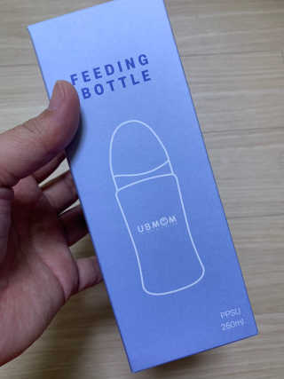 유비맘 PPSU 젖병 노꼭지_260ml_컬러 랜덤 발송 — 5점을 준 리뷰어가 2020년 10월 올린 사용 사진