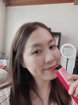 헬스업_쁘띠쁘띠석류콜라겐젤리_20g x 14포 — 4점을 준 리뷰어가 2020년 10월 올린 사용 사진