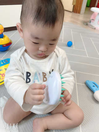 달리프 베러 퍼퓸 샴푸 1000ml 레이니데이 or 일랑로즈 — 5점을 준 리뷰어가 2020년 4월 올린 사용 사진