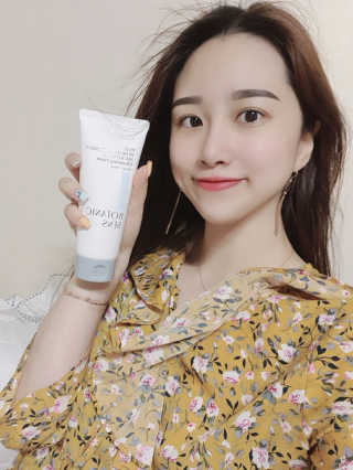 보타닉센스 Ph.D 하이드레이팅 포뮬라 마이크로 벨벳 클렌징 폼 — 5점을 준 리뷰어가 2020년 8월 올린 사용 사진