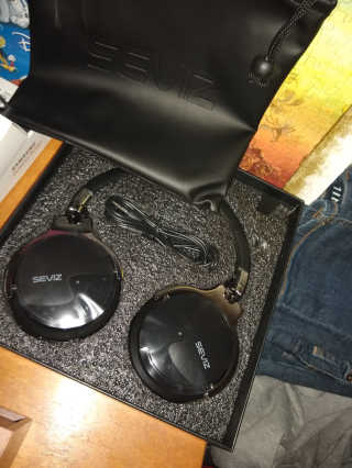 SEVIZ Bluetooth Headphones 10 3color — 4점을 준 리뷰어가 2020년 5월 올린 사용 사진