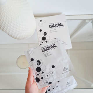 트리티스 [Treatis] Facial Sheet Mask — 4점을 준 리뷰어가 2020년 11월 올린 사용 사진