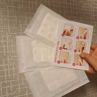 엘라밴드 하이드로 도트 스팟패치 12mm, 10mm — 5점을 준 리뷰어가 2020년 9월 올린 사용 사진