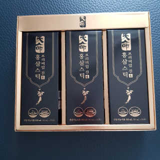 헬스업_천명진프리미엄홍삼스틱_10ml x 30포 — 5점을 준 리뷰어가 2020년 10월 올린 사용 사진