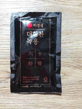 [시즌6] 이경제 더힘찬녹용 1개월분 — 5점을 준 리뷰어가 2020년 7월 올린 사용 사진